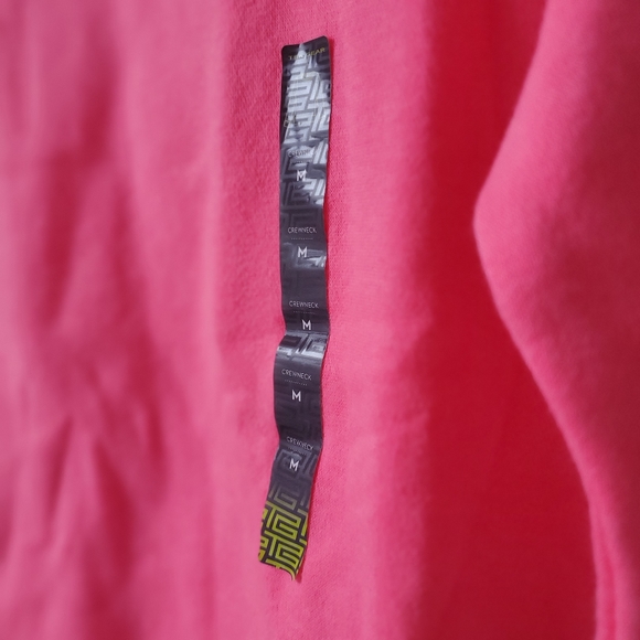 ♡SOLD♡ TEK GEAR PINK THUMB HOLE SWEATSHIRT top crew neck Size Medium - Picture 2 of 7